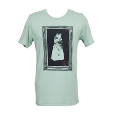 Load image into Gallery viewer, image of the "I am the Queen" shirt