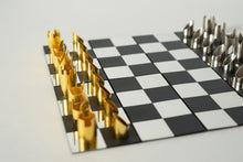 Load image into Gallery viewer, 1972 FIDE Commemorative Chess Set