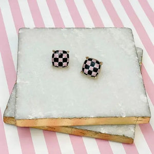 Checkered Pink Heart Glass Stud Earring