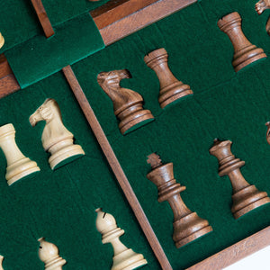 16" Folding Magnetic Chess Set