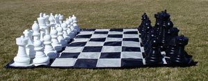 16" Garden Chess Set with Nylon Mat