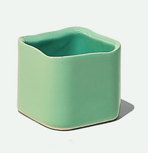 Load image into Gallery viewer, Svek Ceramic Indoor Succulent Pot
