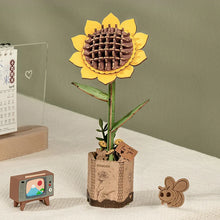 Load image into Gallery viewer, Sunflower wooden model including bees and flower pot
