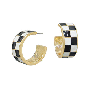 small checkered and gold hoop earrings
